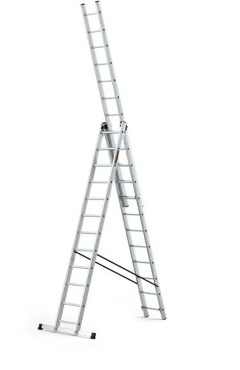PRO 3-Section Aluminum Ladder, 3x12 Rungs - Image 2
