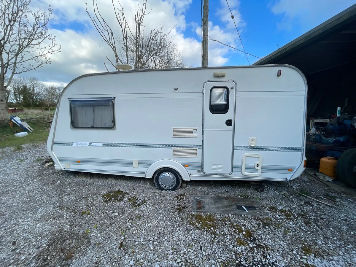 Caravan - Image 1