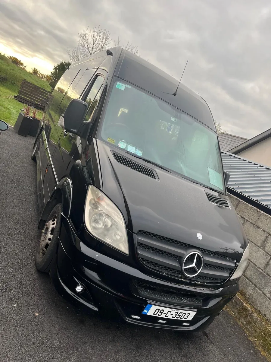 Mercedes-Benz Other 2009 - Image 1