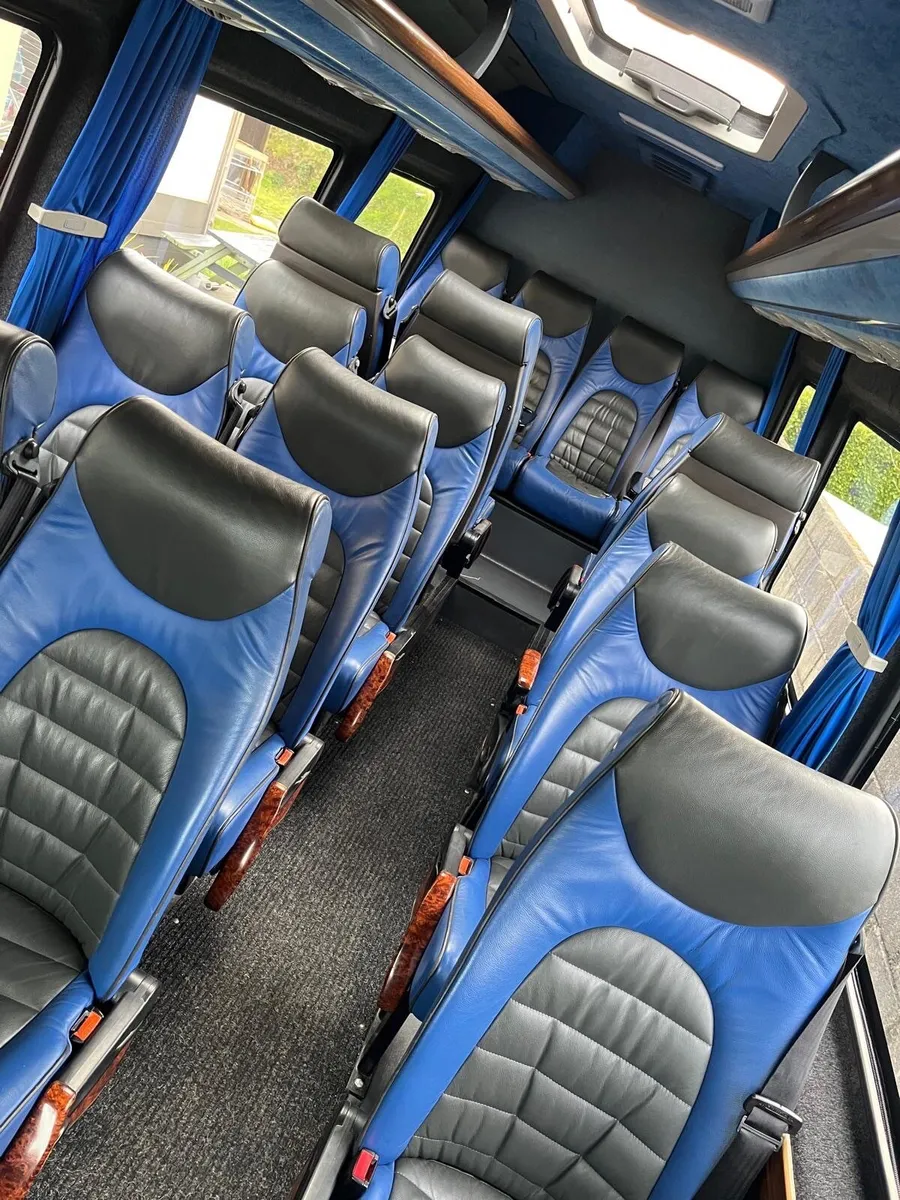 Mercedes-Benz Other 2009 - Image 3