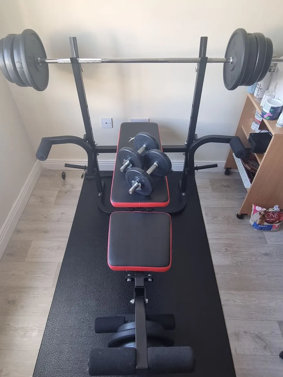 Gym. Weight bench with equipment. - Image 3