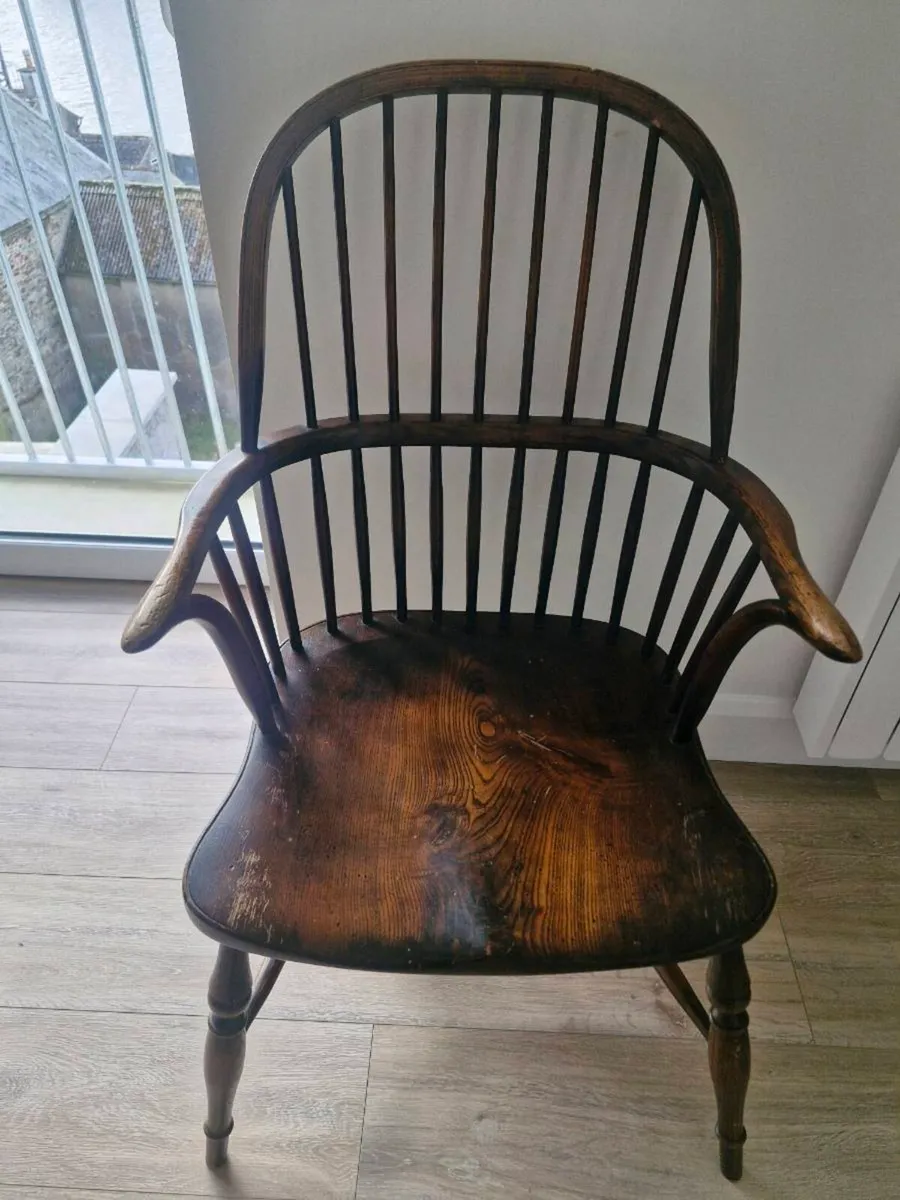 Windsor chair - Image 1