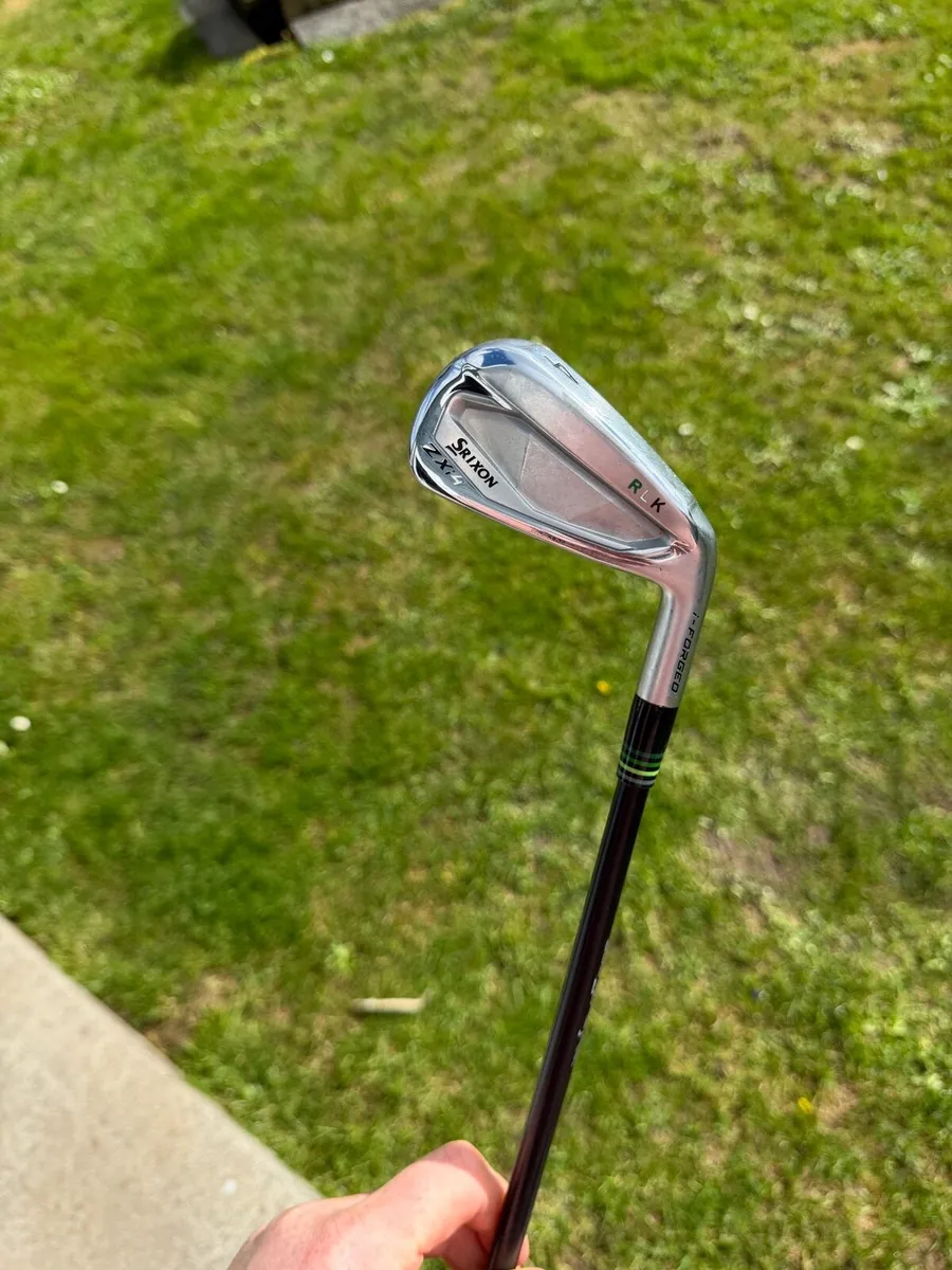 Srixon zx4 4 iron - must see shaft - Image 1