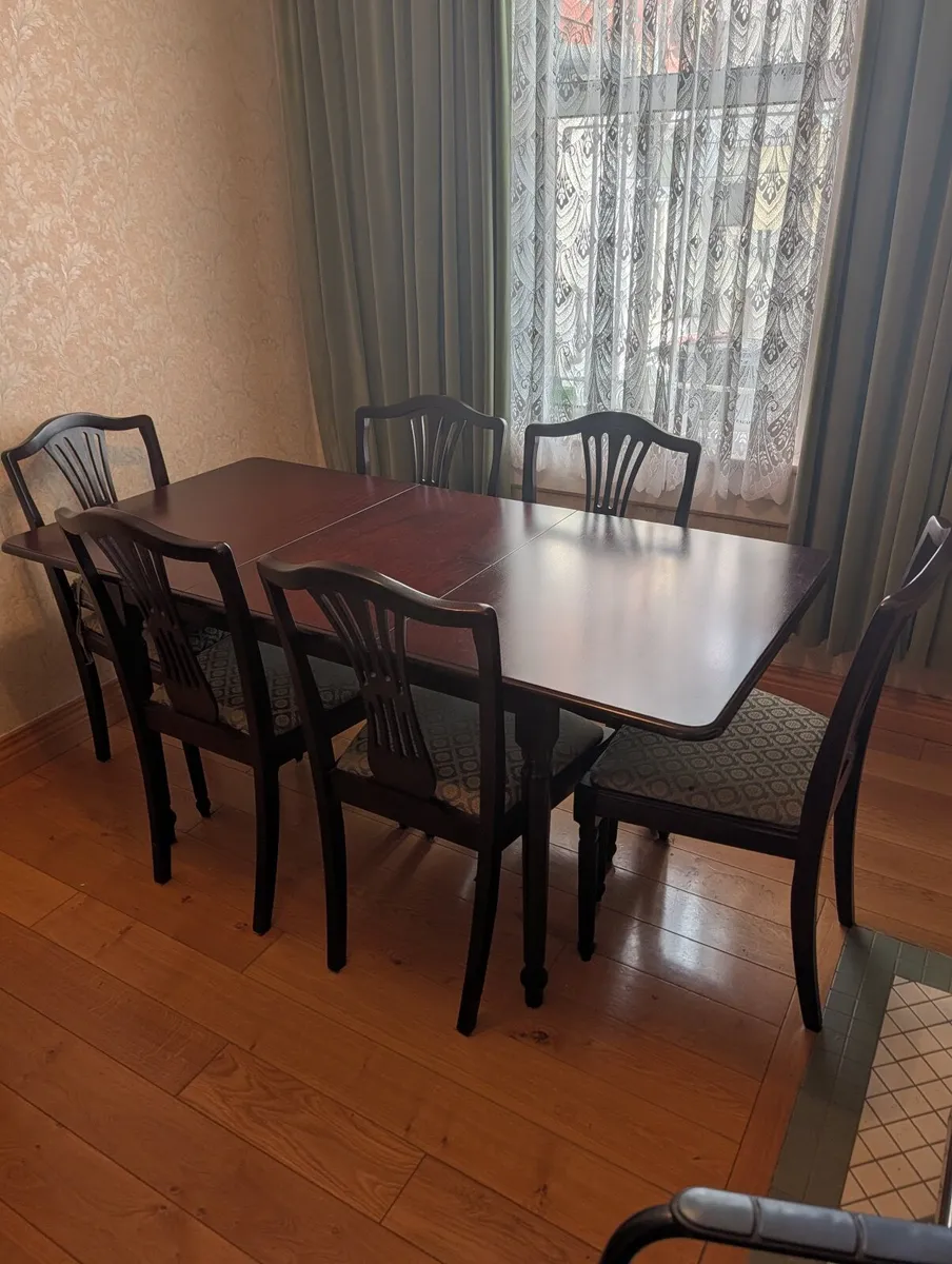 Dining table and chairs - Image 2