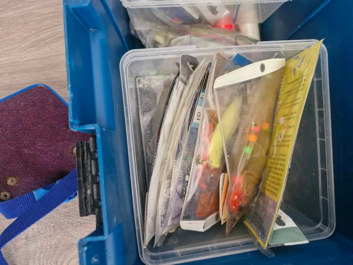 Sea angling gear - Image 3