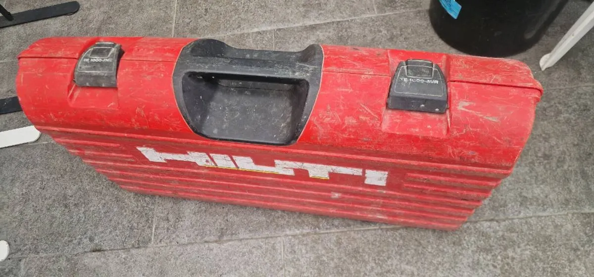 Hilti TE 1000-AVR Demolition breaker - Image 4