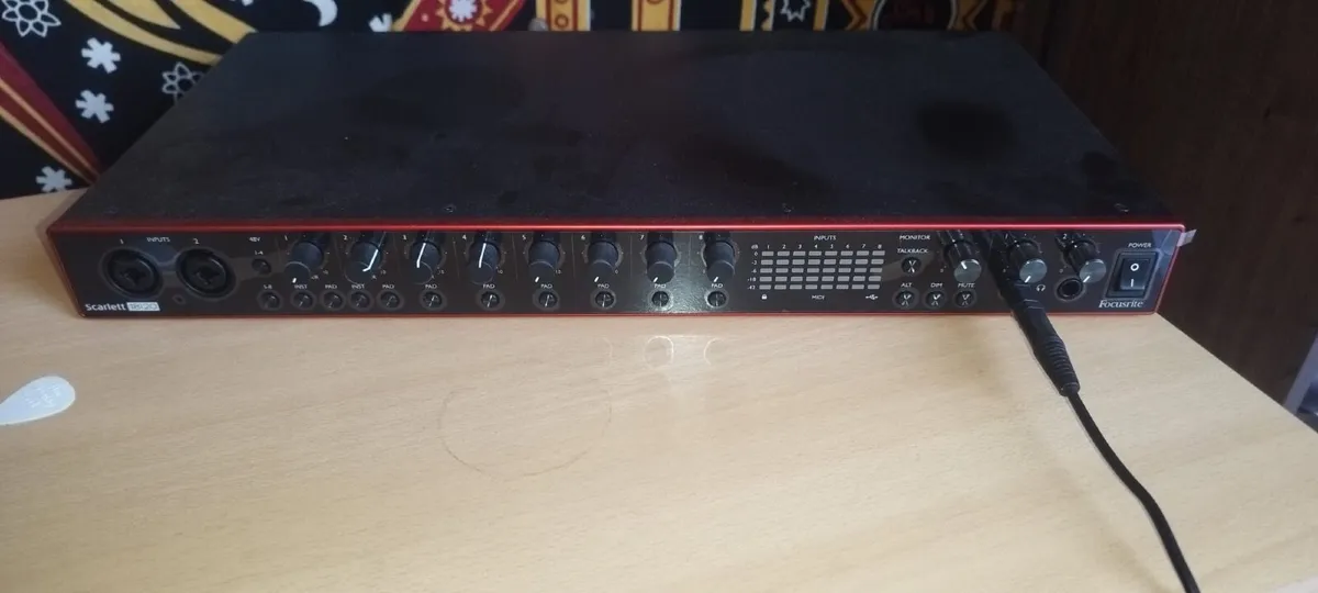 focusrite scarlett 18i20 Audio interface - Image 1