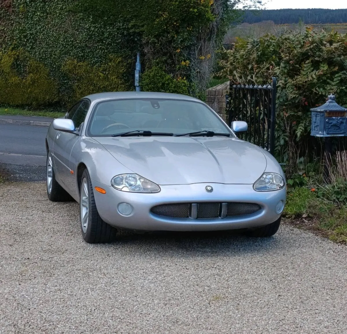 Jaguar XK8 - Image 2