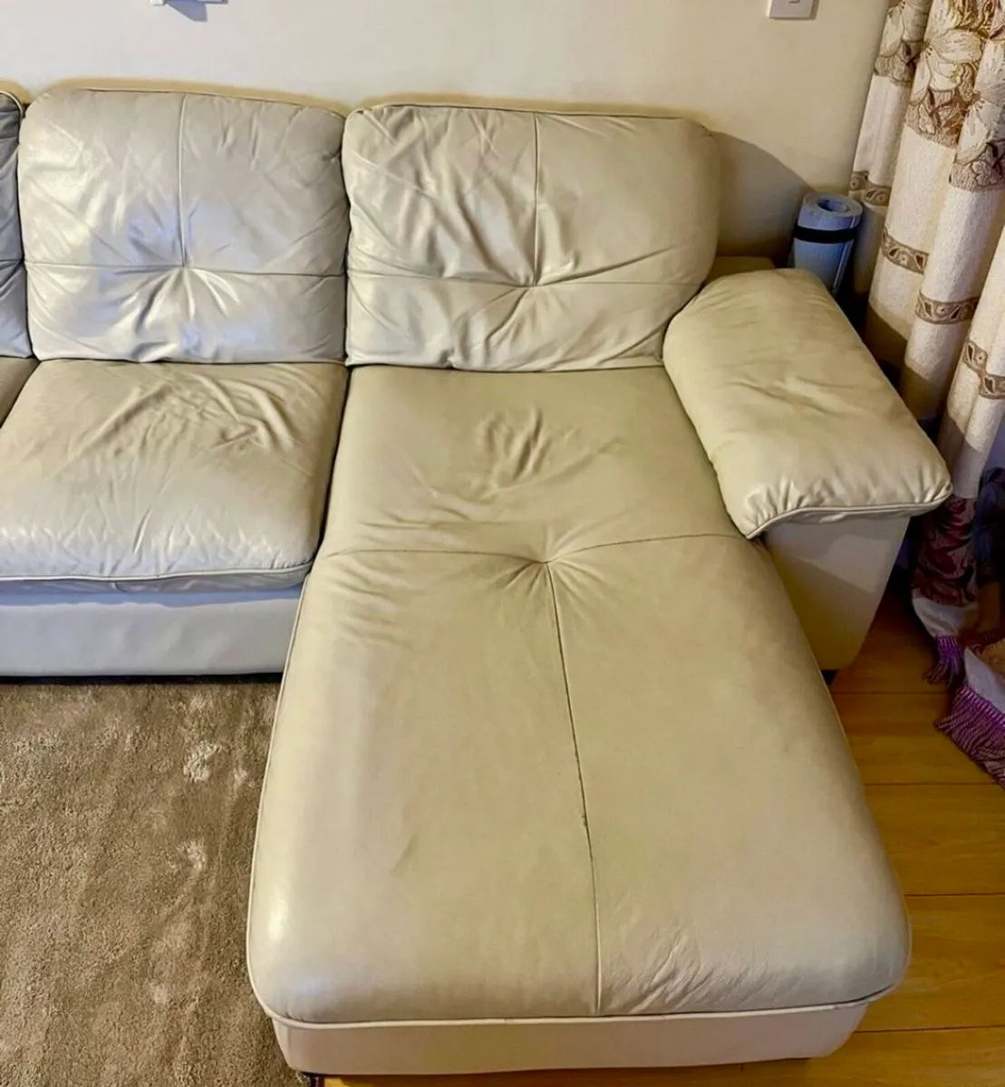 Sofa - Image 4
