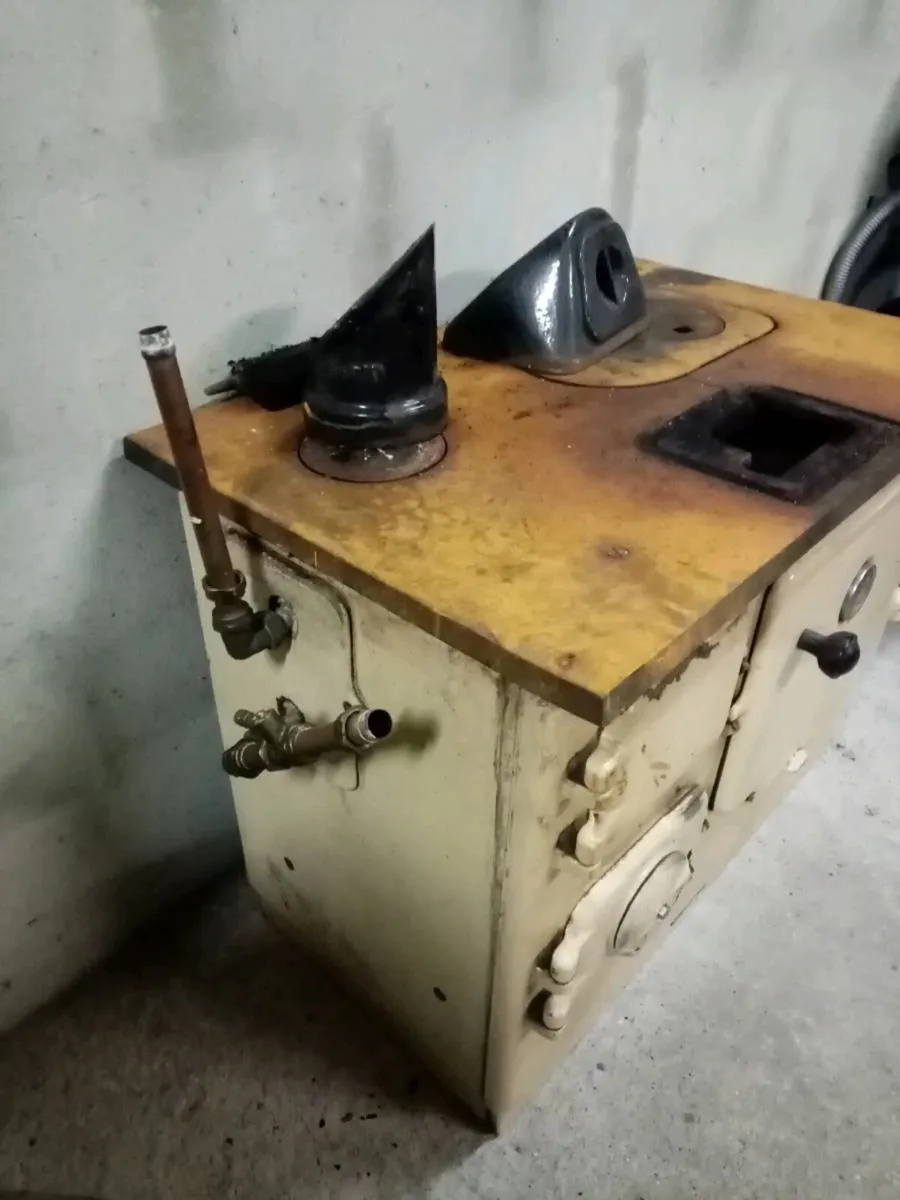 jubilee cooker - Image 1