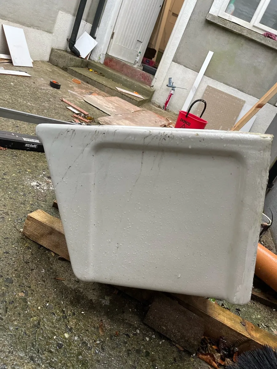 Belfast sink (with stand ) - Image 2