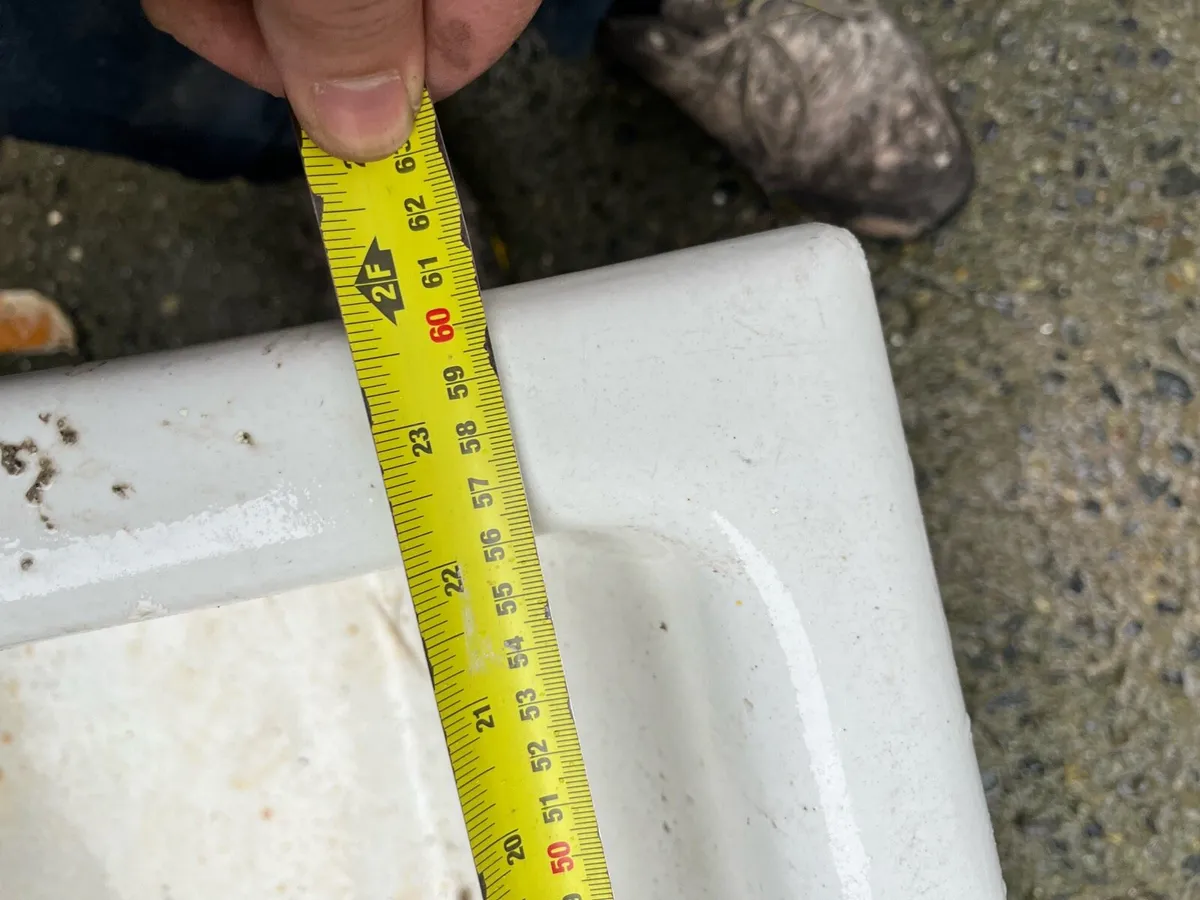 Belfast sink (with stand ) - Image 4