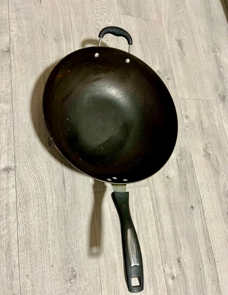 Symple Stuff 32cm Big Wok With Helper Handle - Image 1