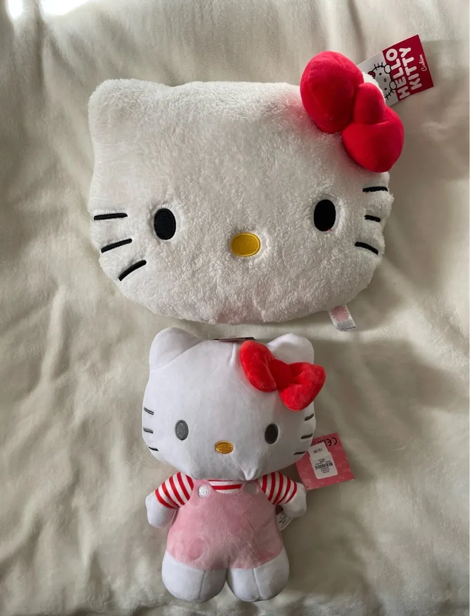 Hello Kitty cushion and soft toy