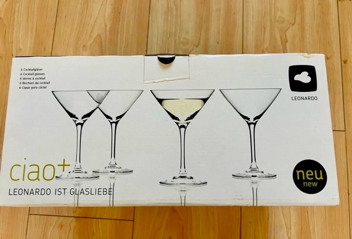 Volarium Columbus Martini Glasses - Image 1