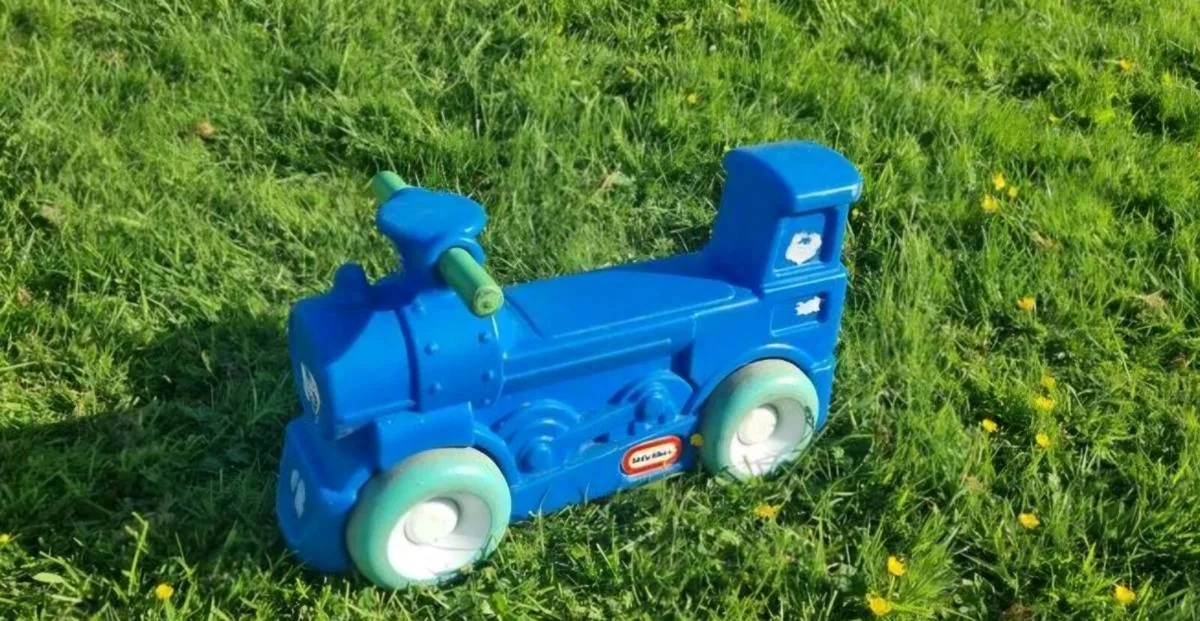 Little tikes ride on - Image 3