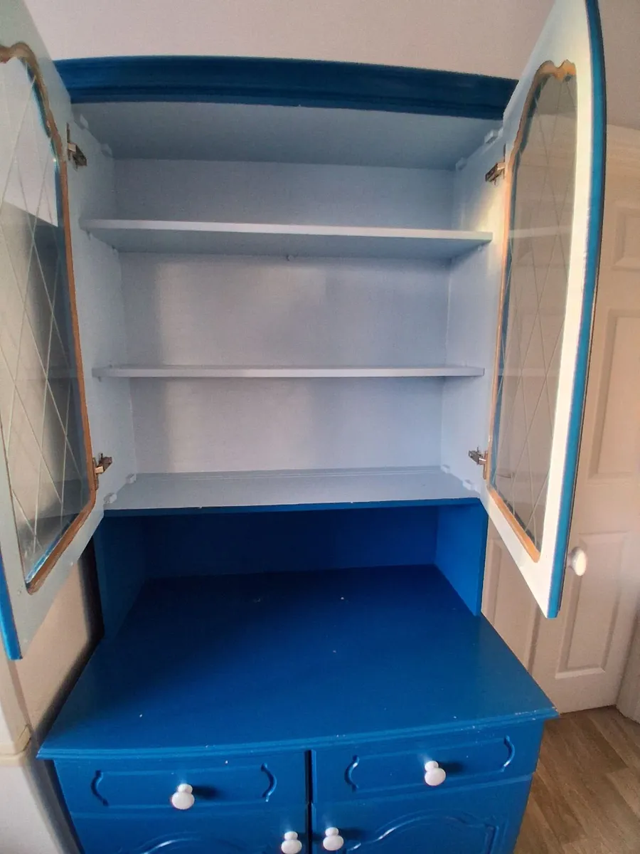 Kitchen Dresser &  Electrical Items - Image 2