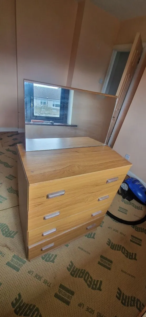 Vintage furniture for free - Image 3