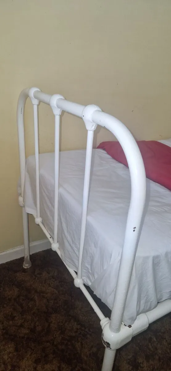 Vintage furniture for free - Image 2