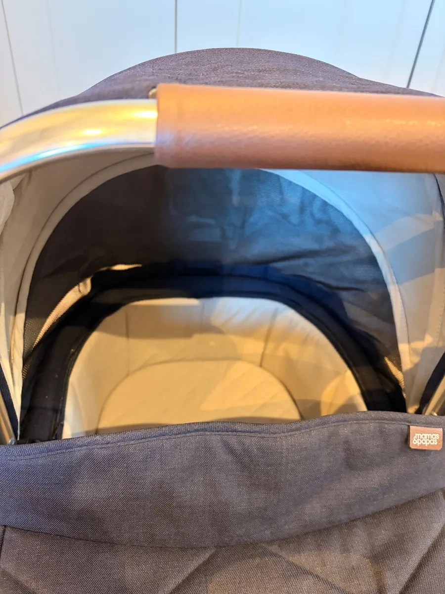 Mamas & Papas Ocarro travel set - Image 2