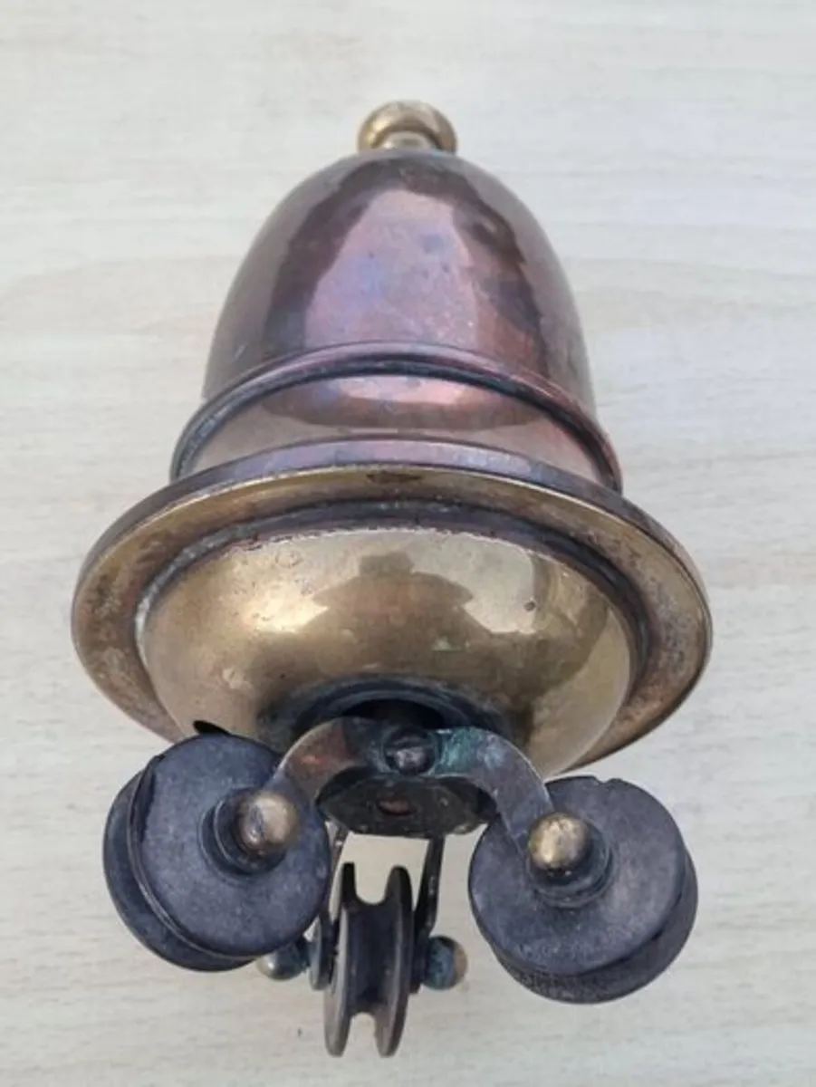 Antique Brass Pulley System for Pendant Lamps - Image 4