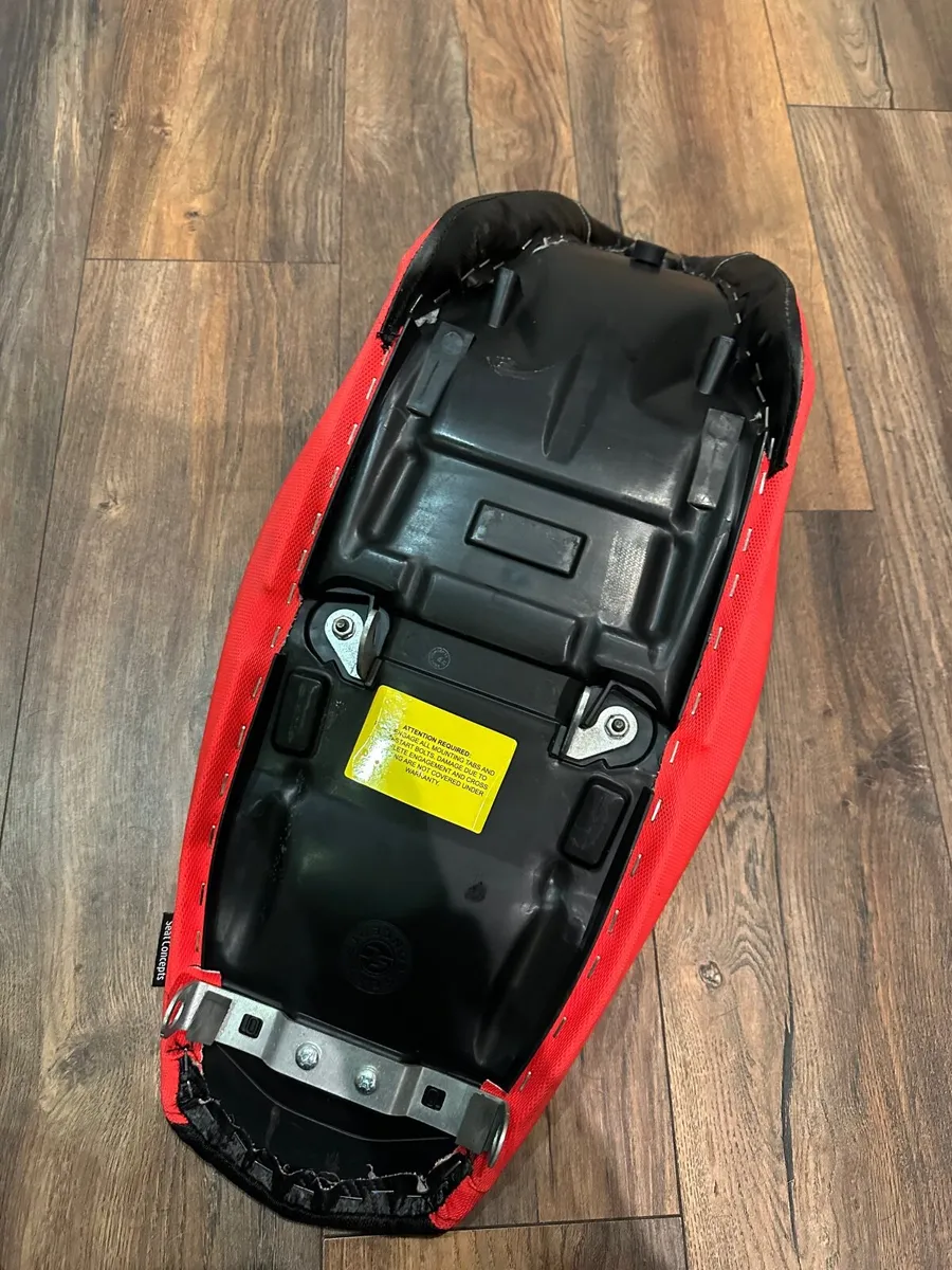 Honda crf 300 l  rally tower and seat - Image 3