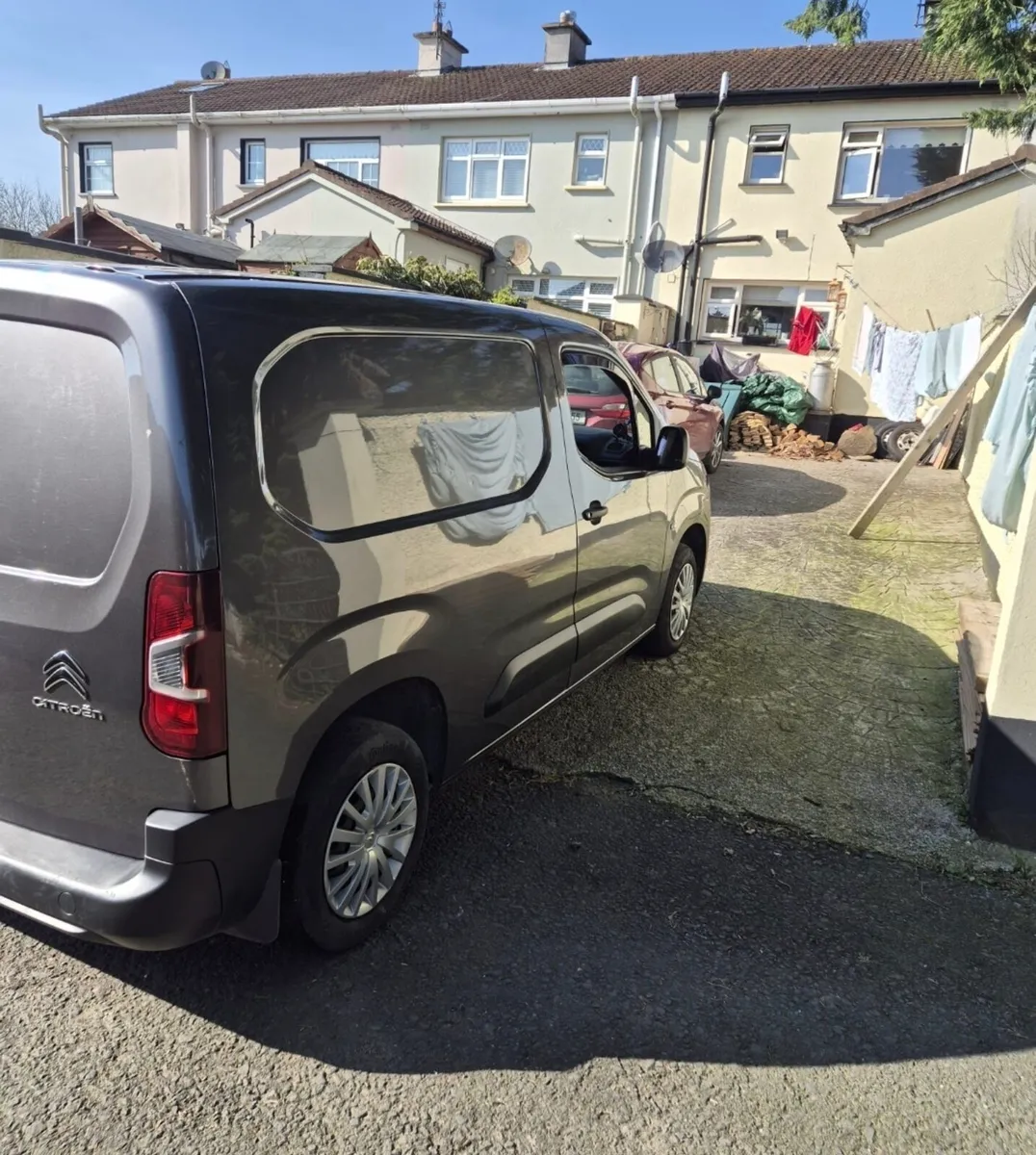 2021 Citroen Berlingo - Image 1