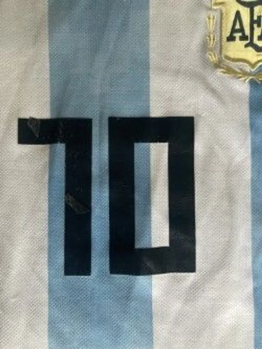 MUST GO Argentina Adidas Home Jersey Messi 10, Used - Image 3