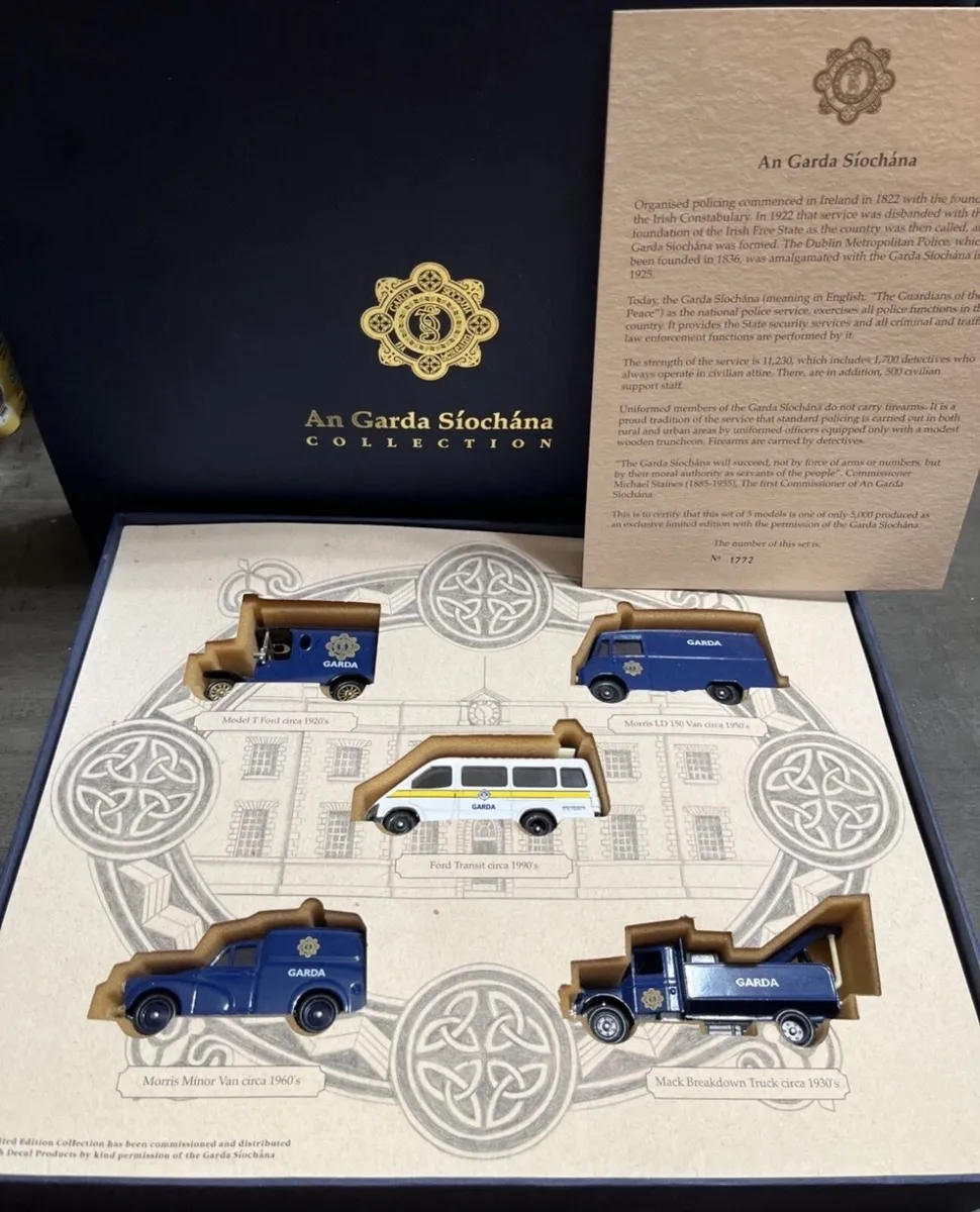 Garda Siochana Collection Set - Image 2