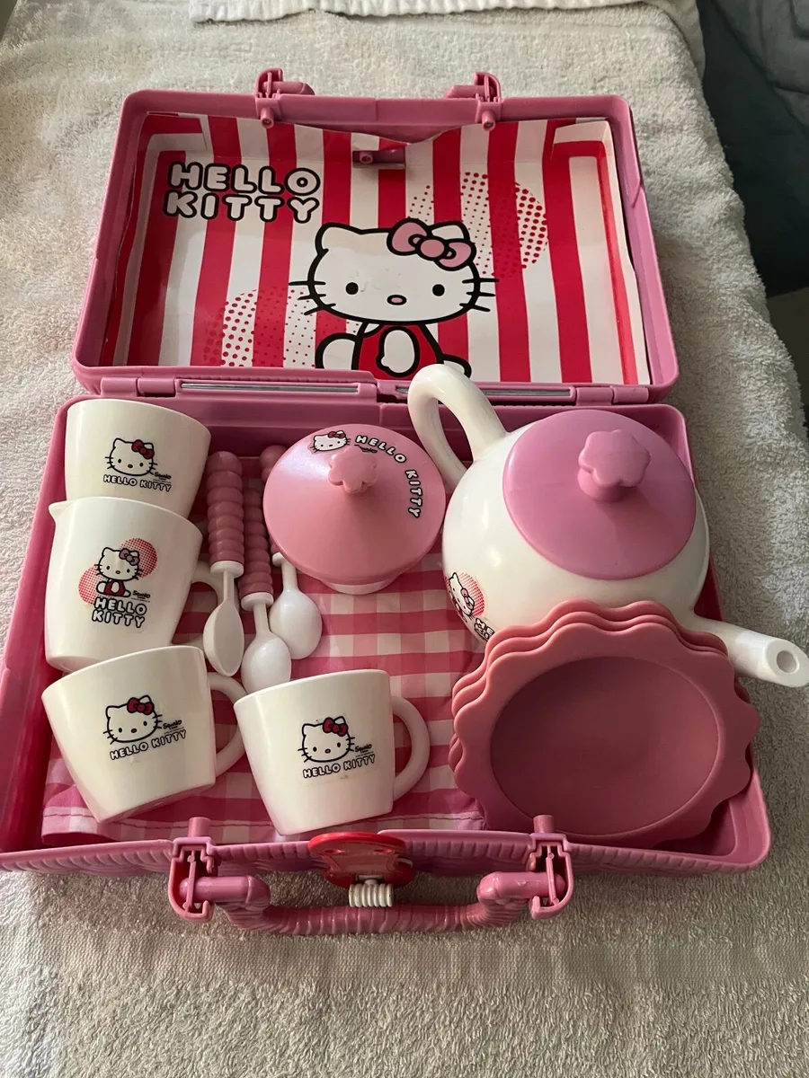 Hello Kitty Tea Party Set - Image 1