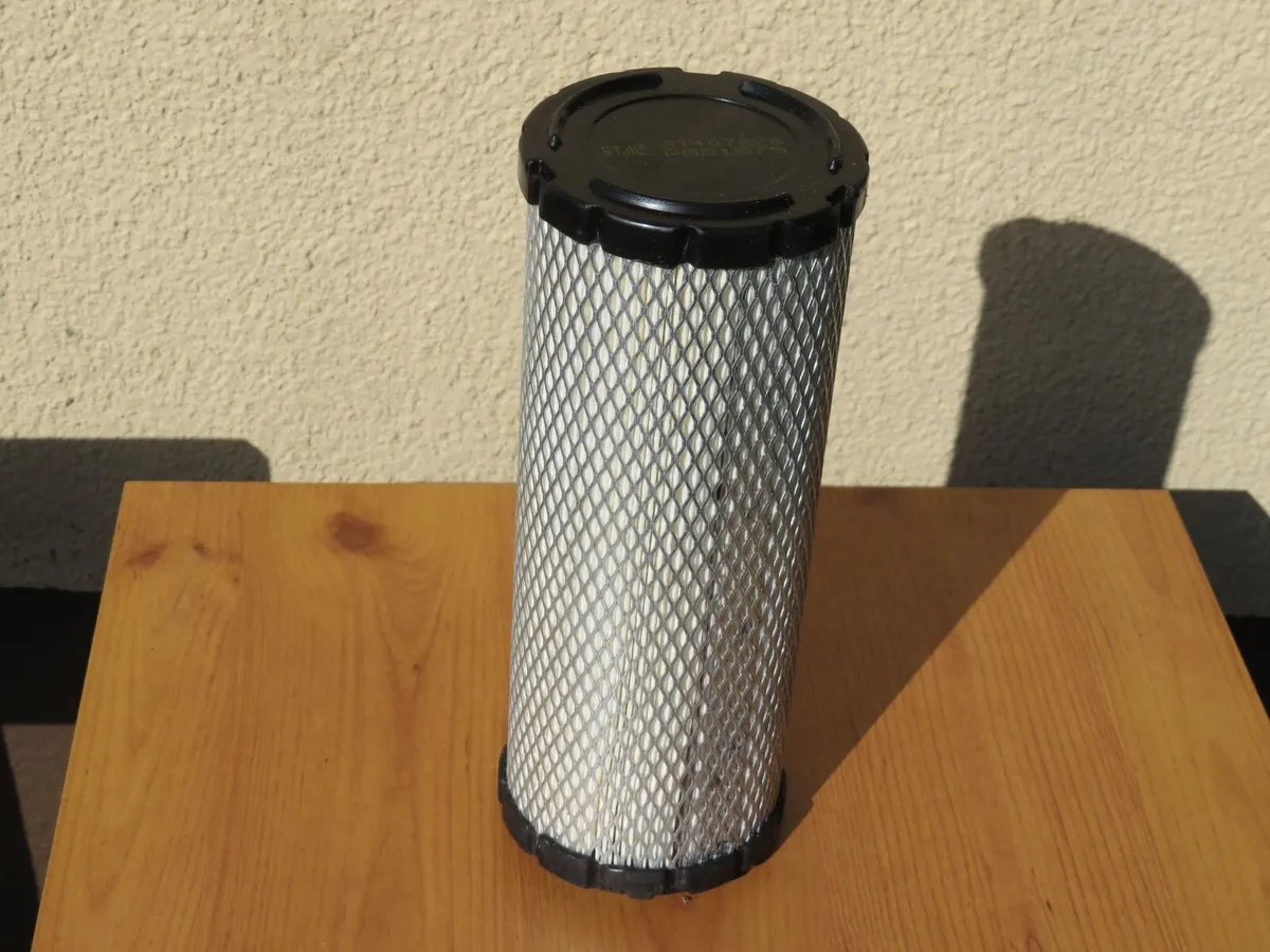 Oil/Air/Fuel Filters for mini digger - Image 4