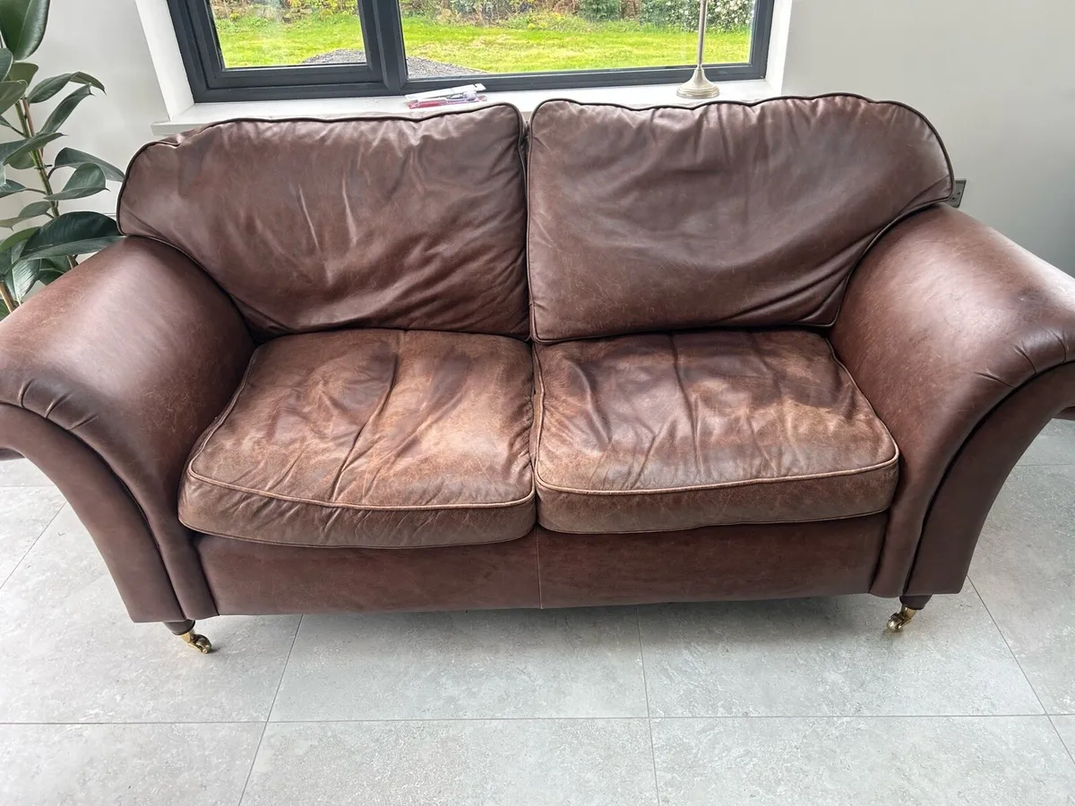 Leather couch - Image 1