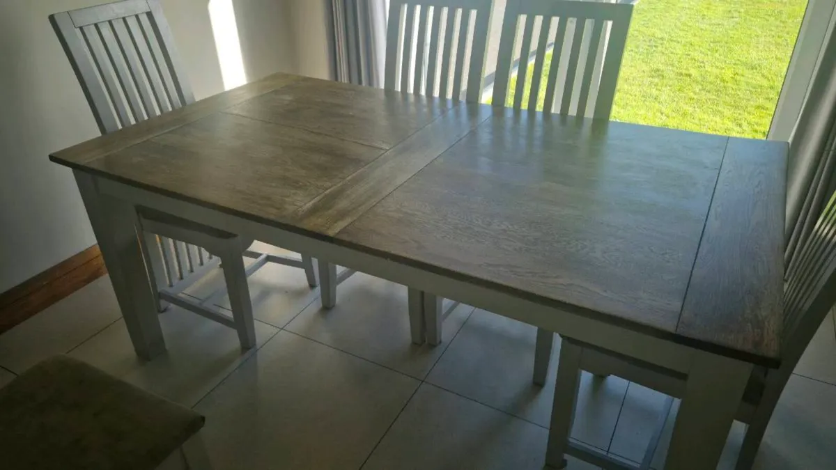 Table and 6 Chairs - Image 2