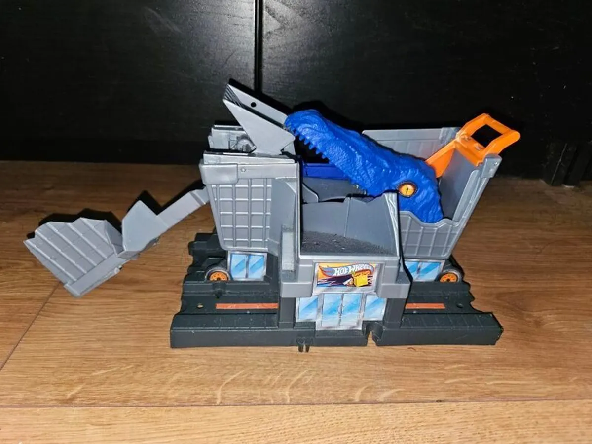 Hot Wheels Massive Collection - Image 4