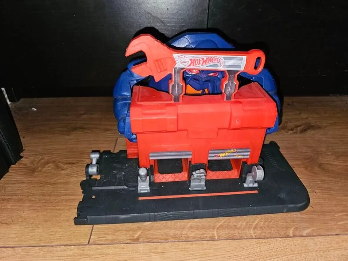 Hot Wheels Massive Collection - Image 3
