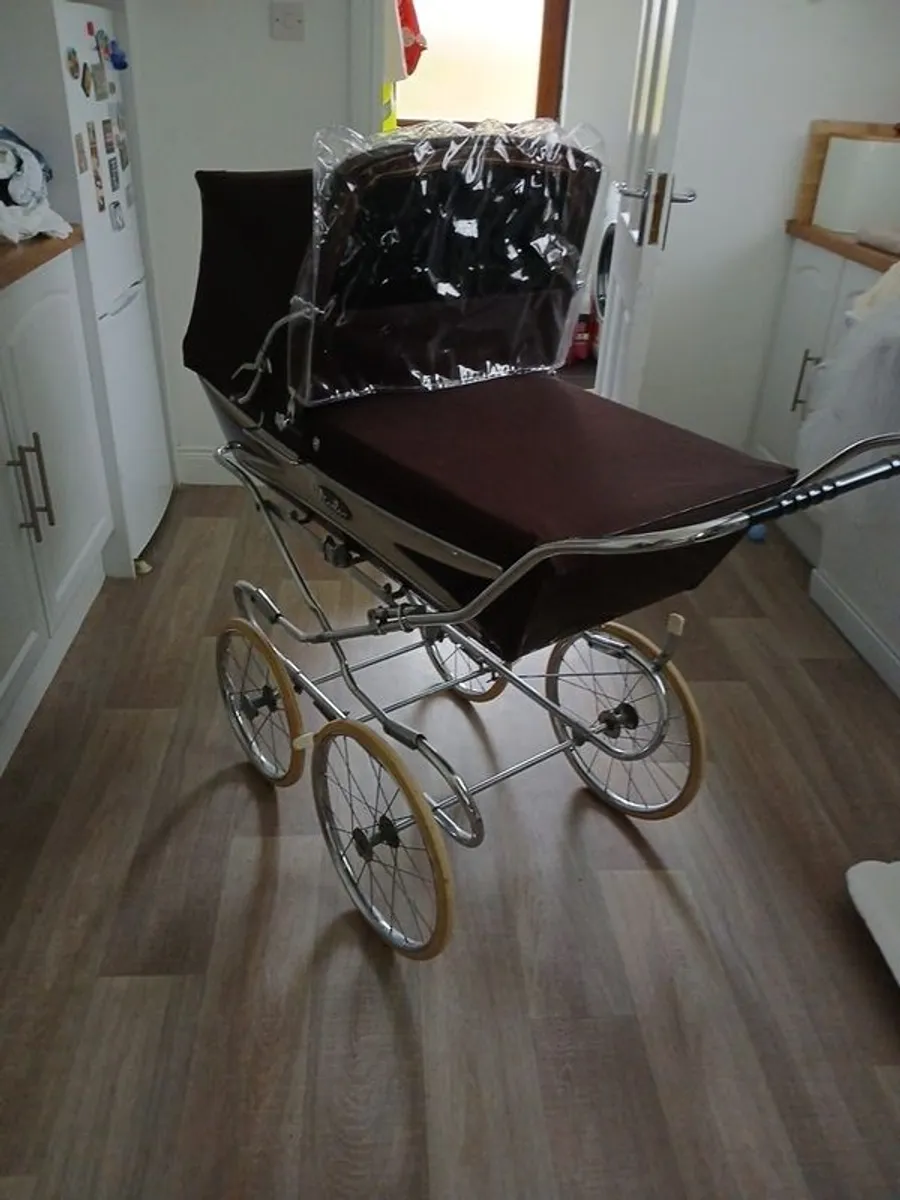 silver cross vintage pram - Image 1