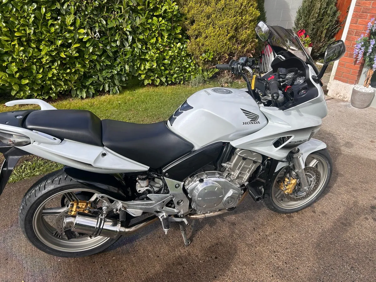 Honda CBF 2009 - Image 2