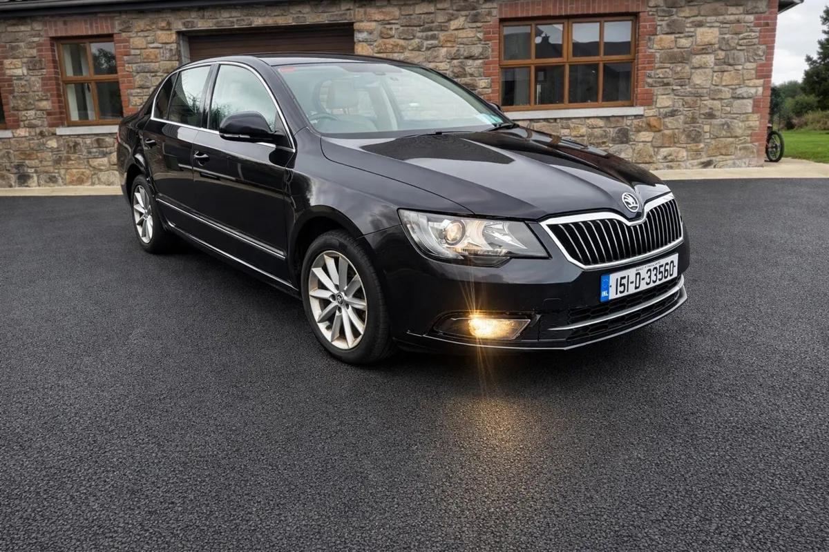 Skoda Superb 2.0tdi 140 Auto - Image 1