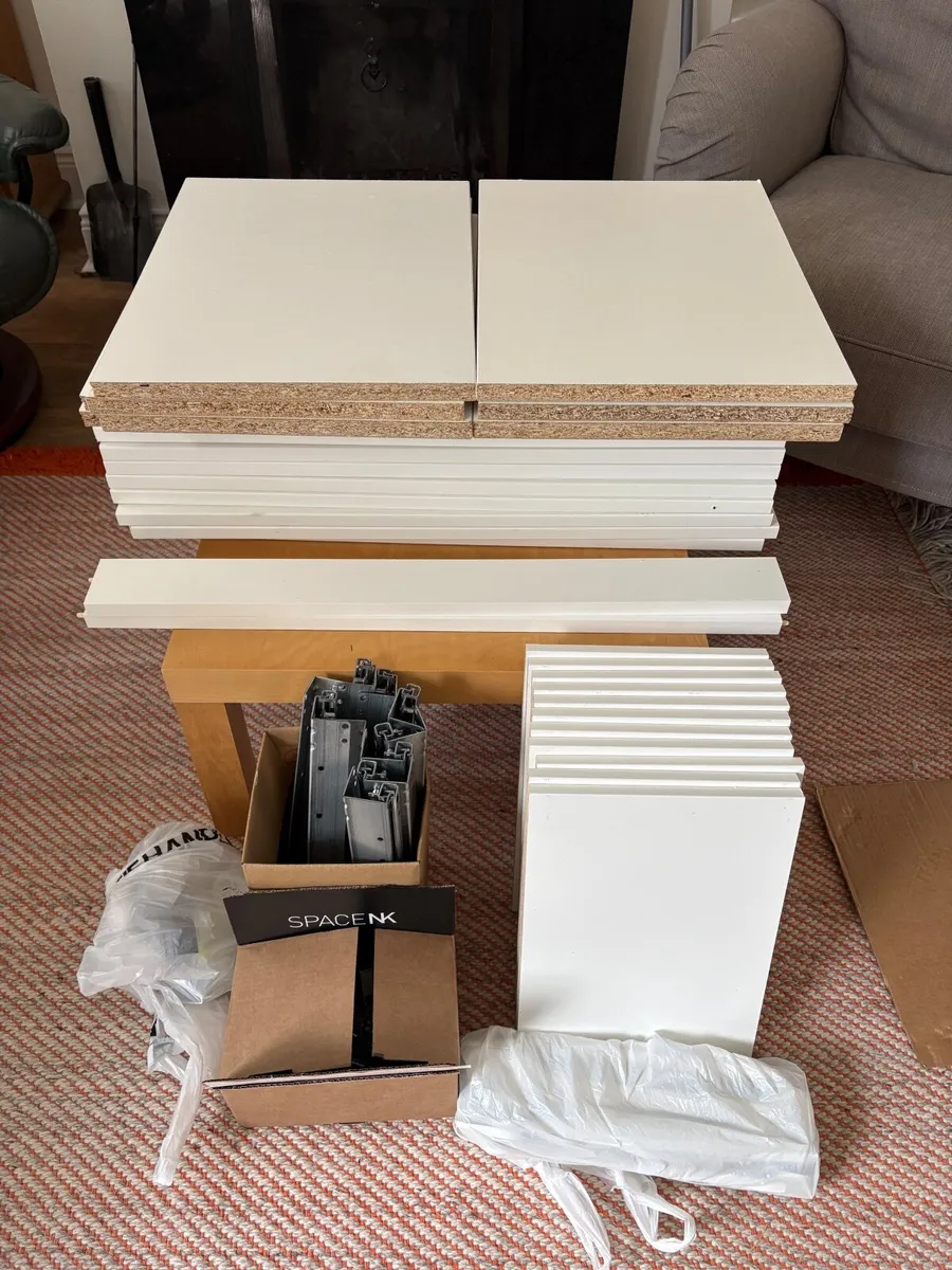 IKEA PAX wardrobe with sliding doors - Image 4