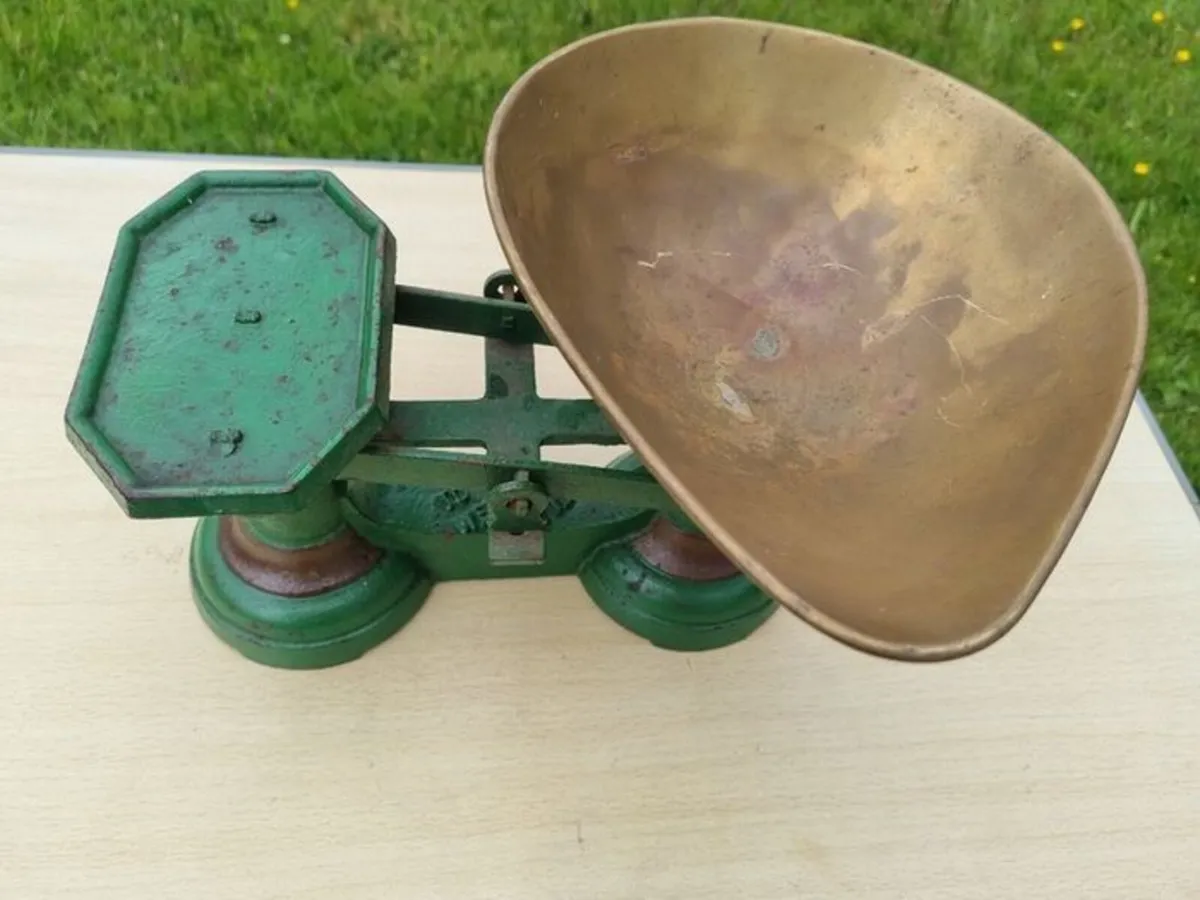 Vintage Metal Weighing Scales Cast Iron - Image 4