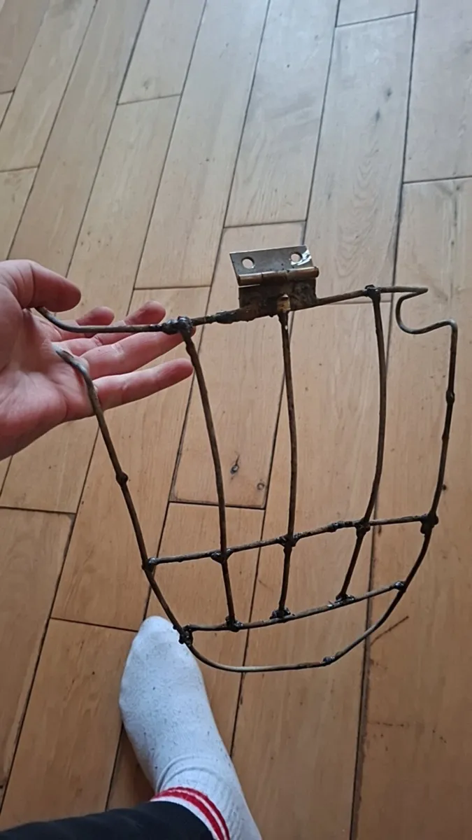 Oldstyle kilkenny guard