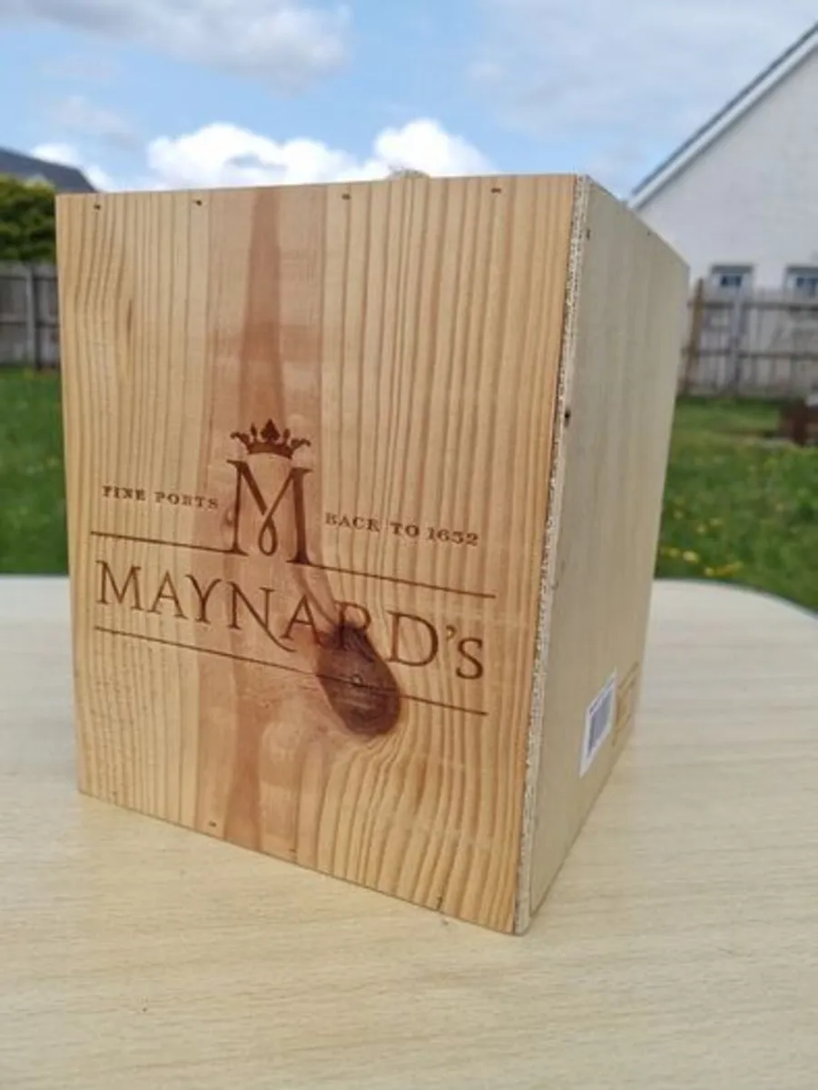 Maynards 30 Y.O. Decanter - Image 2