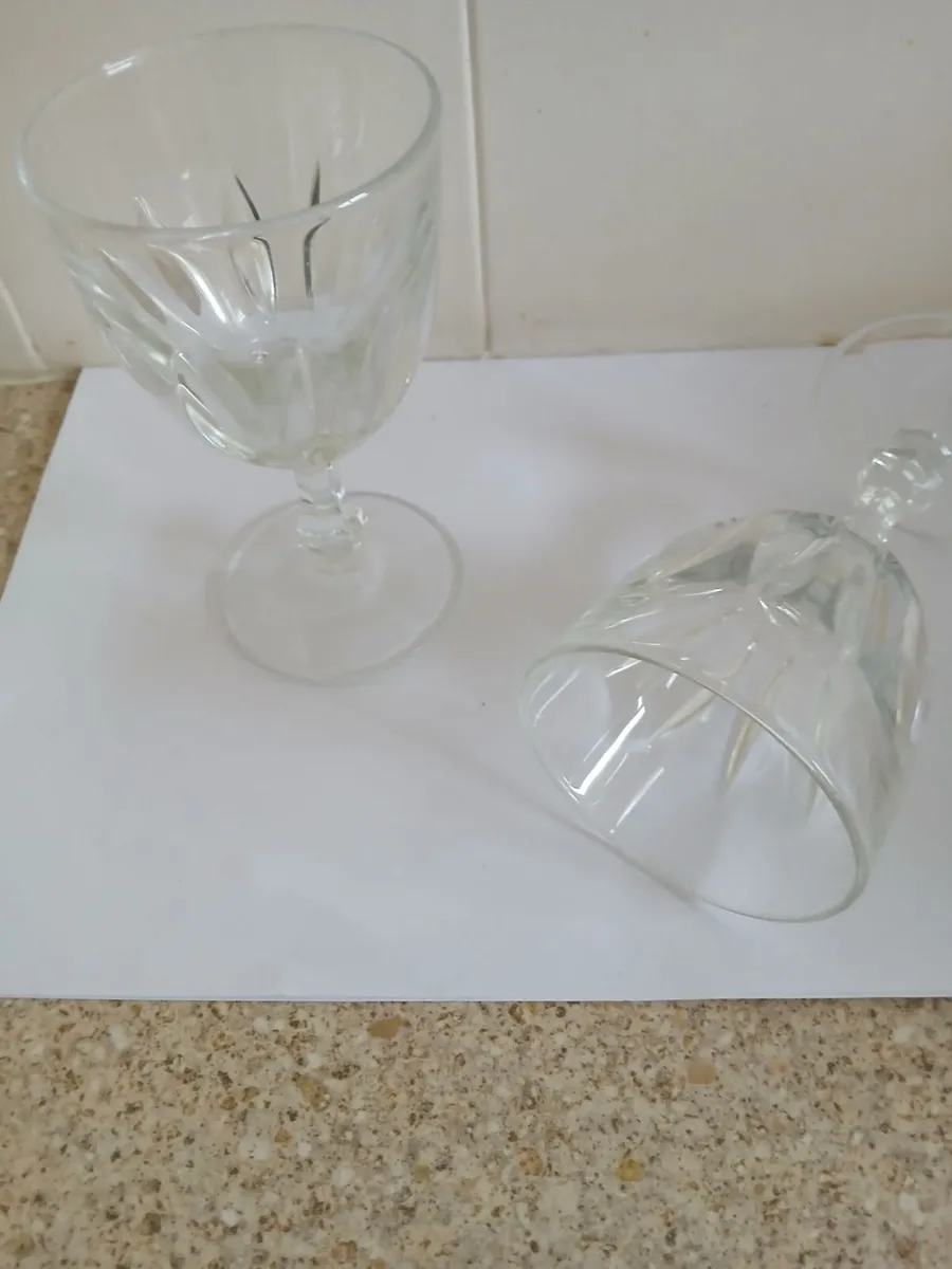 Vintage wine glasses - Image 2