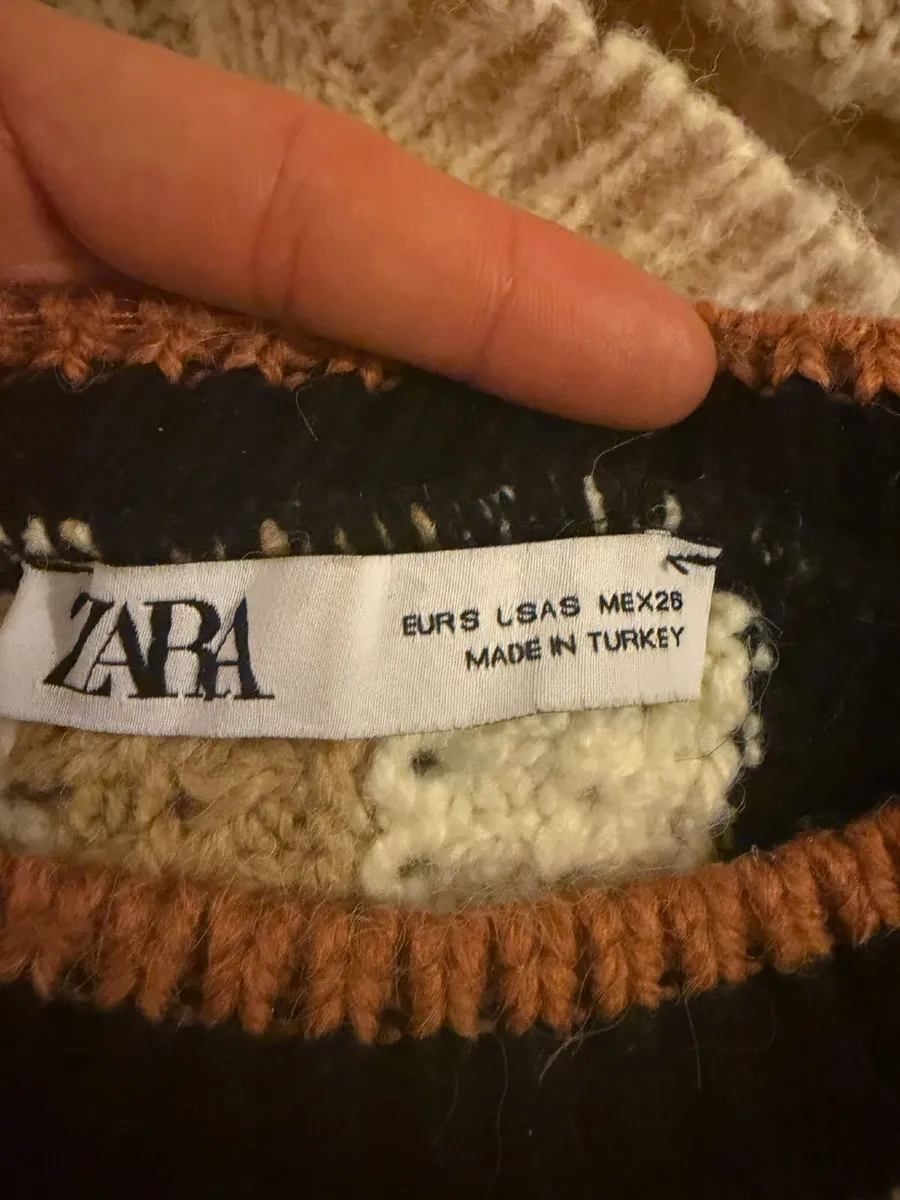 Zara Knit Crop Top - Image 2