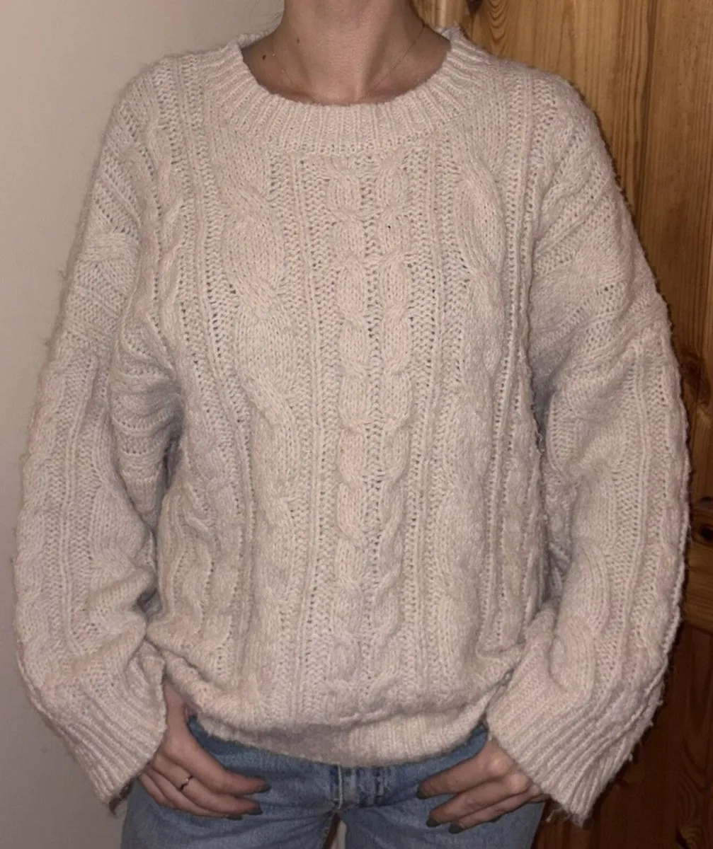 Stradivarius Knitted Jumper - Image 1