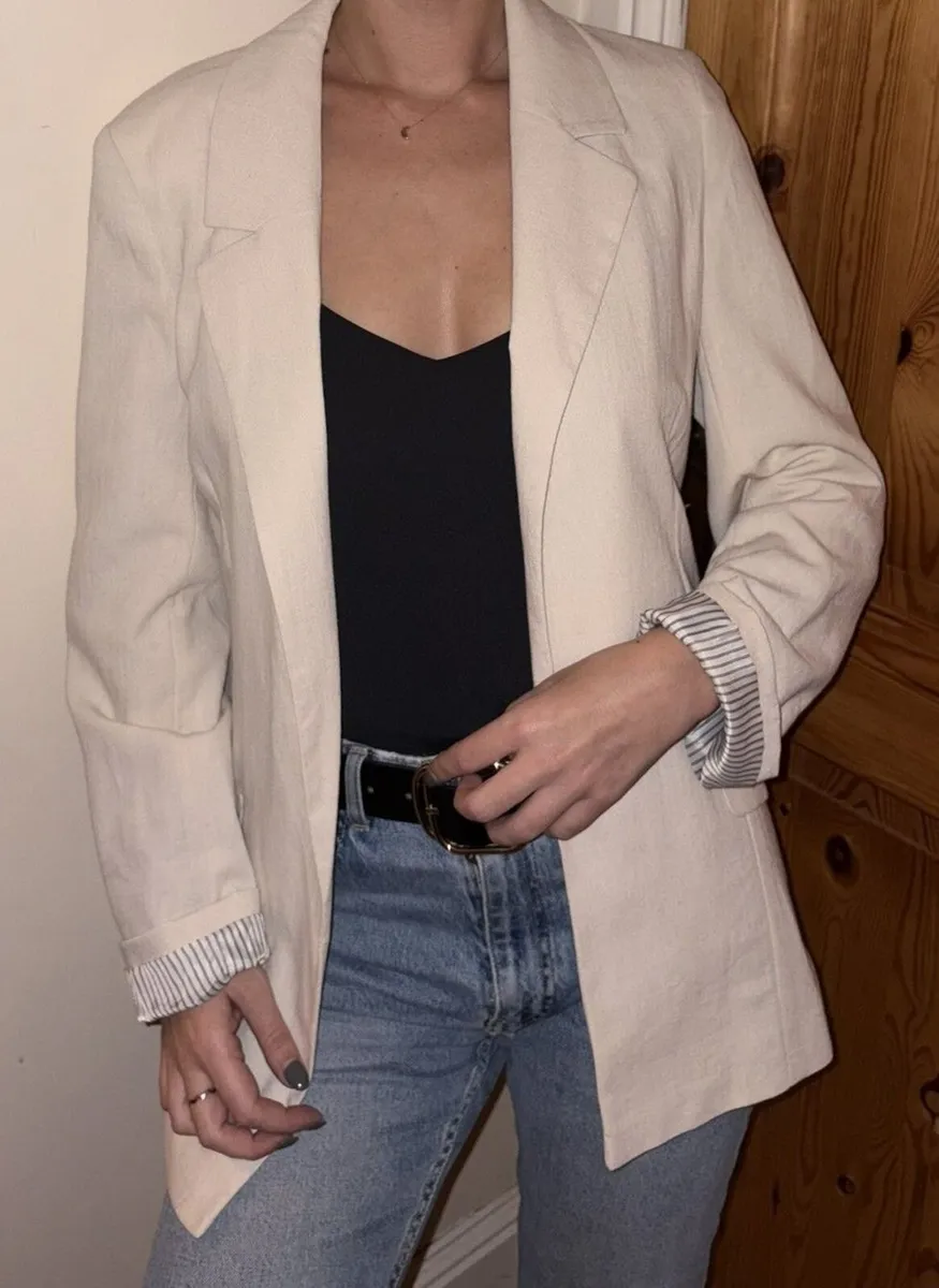 White Blazer - Image 1