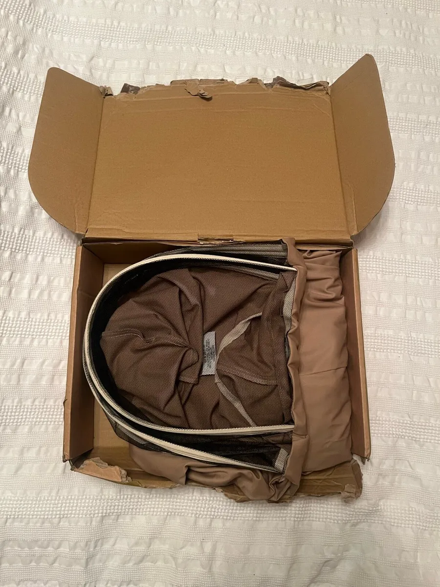 Bee keeping - Image 3