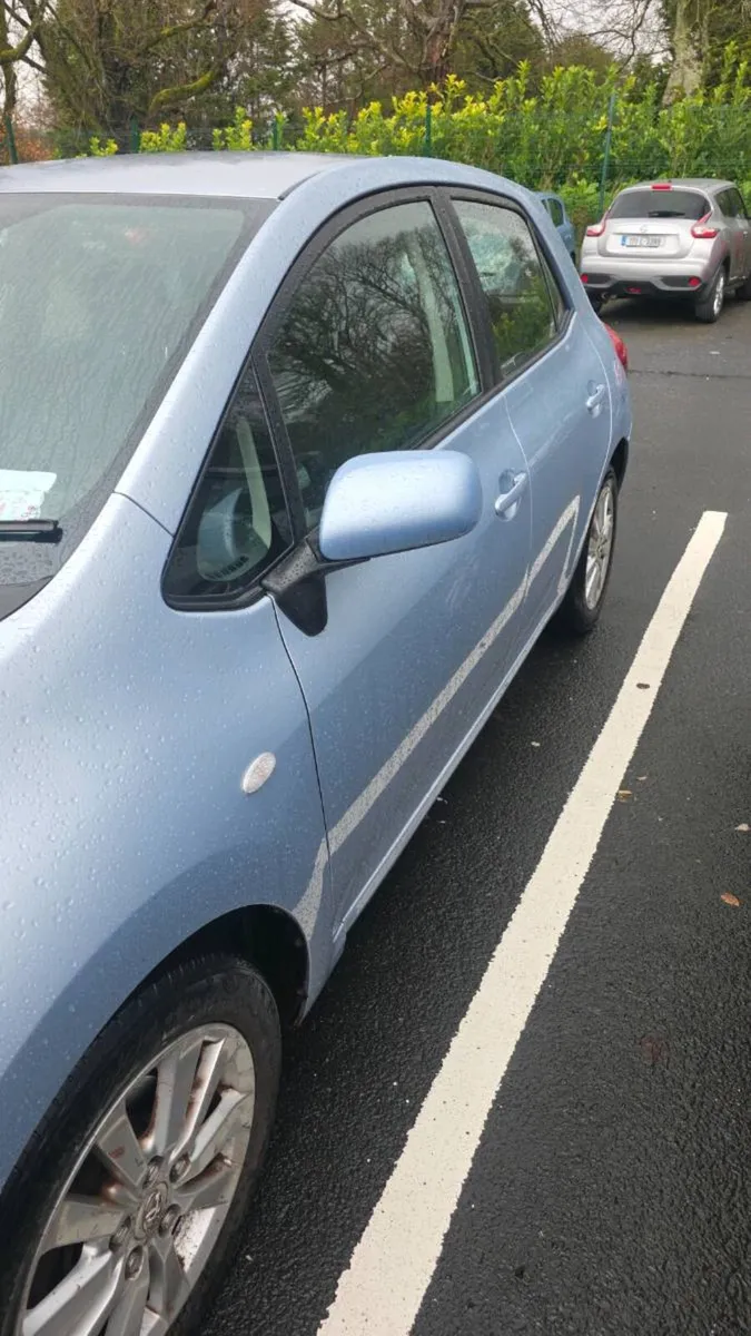 Complete Toyata Auris engine & a complete Gear box