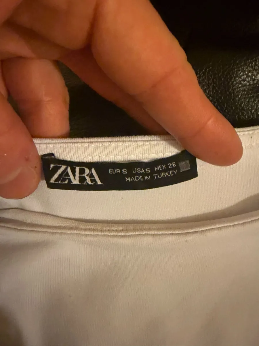 Zara white long-sleeved bodysuit - Image 2