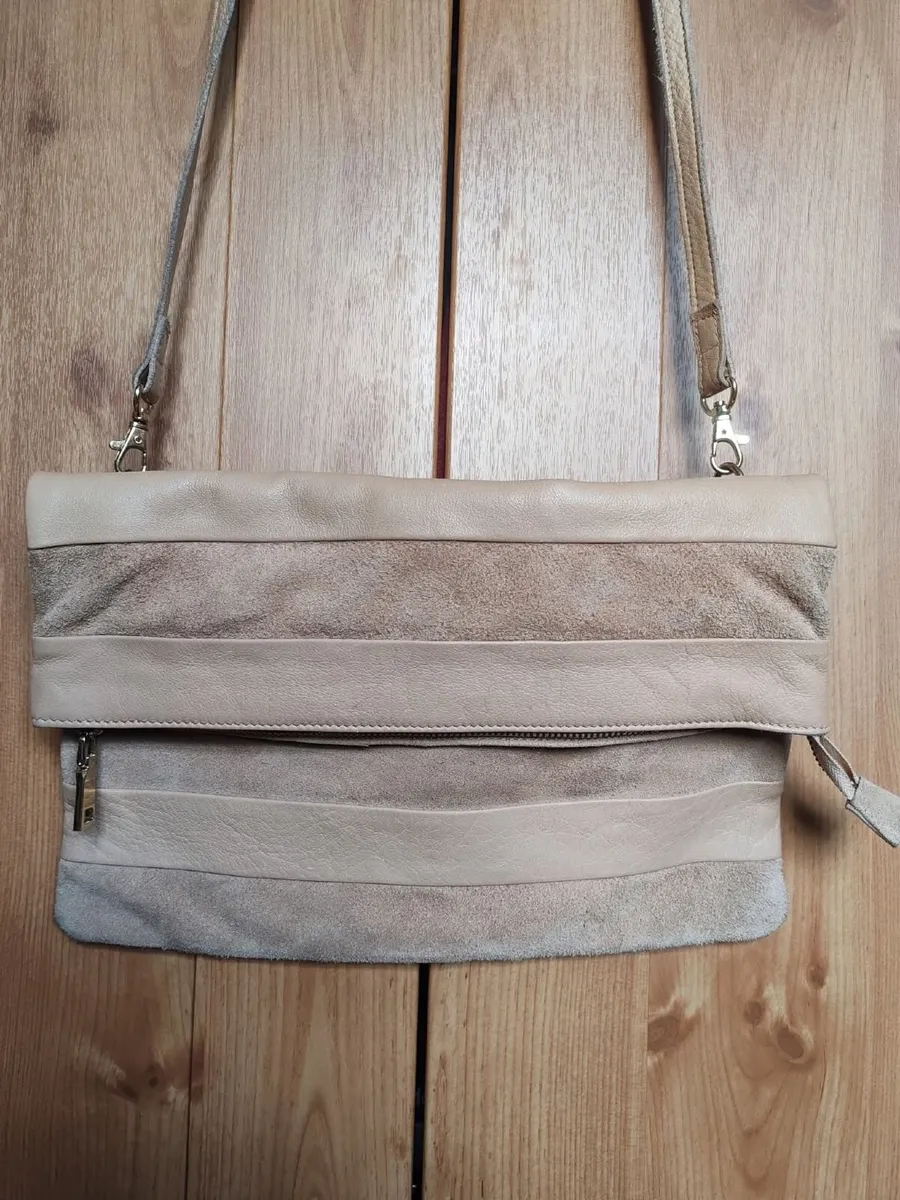 Leather Cream/Beige Topshop Handbag €5 - Image 1